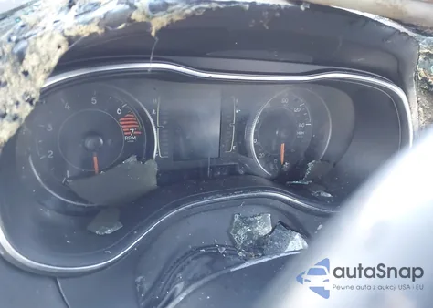 2020 Jeep Cherokee Latitude Plus 4X4 z USA, uszkodzony, nr VIN 1C4PJMLB7LD619966